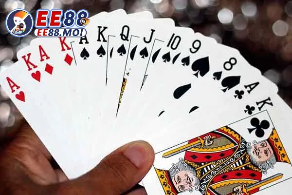 Chiến Thuật Chơi Tiến Lên EE88 – Bí Kíp Giành Chiến Thắng Cho Mọi Bài Thủ 3 Tổng hợp những chiến thuật chơi tối ưu